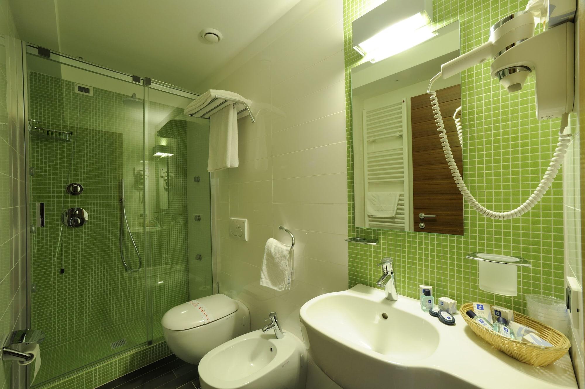 Hotel Le Roi Варацце Экстерьер фото